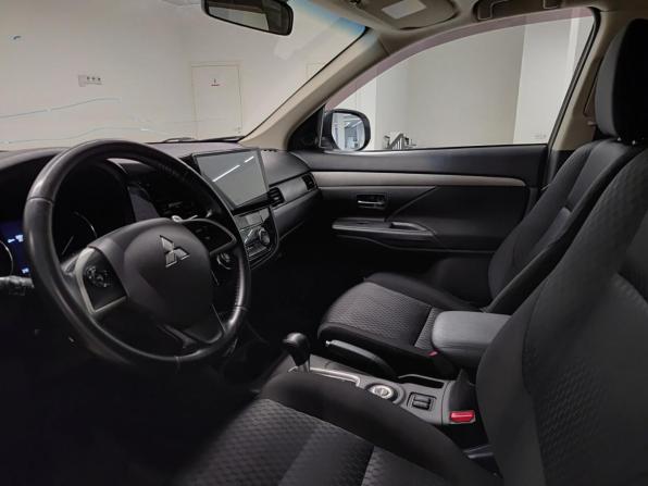 Mitsubishi Outlander III с пробегом 2013 года, цена 1 380 000 рублей, 216294 км, внедорожник, Автокод Объявления
