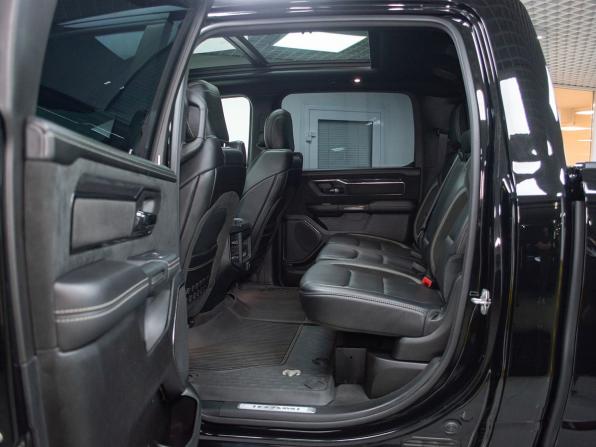 Ram 1500 V с пробегом 2022 года, цена 12 999 000 рублей, 17700 км, offers.body_type.unknown, Автокод Объявления