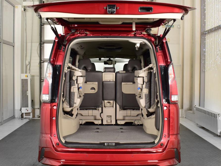 Nissan Serena V (C27) Кемерово  - изображение 6