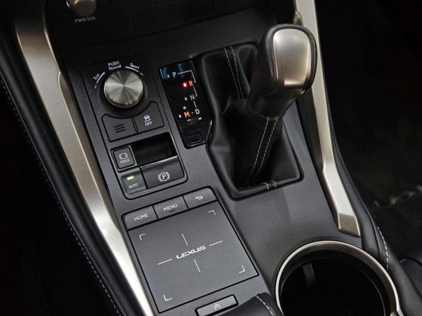 Lexus NX I Рестайлинг с пробегом 2018 года, цена 3 790 000 рублей, 35258 км, внедорожник, Автокод Объявления