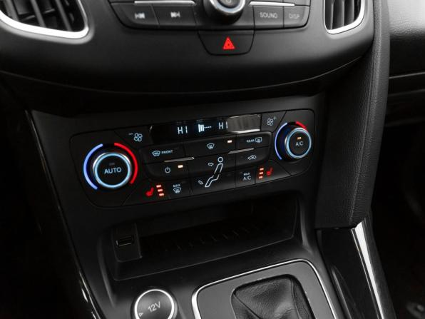 Ford Focus III Рестайлинг с пробегом 2019 года, цена 1 430 000 рублей, 92134 км, хэтчбек, Автокод Объявления