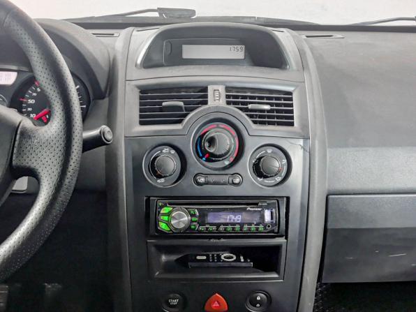 Renault Megane II с пробегом 2006 года, цена 335 000 рублей, 258989 км, седан, Автокод Объявления