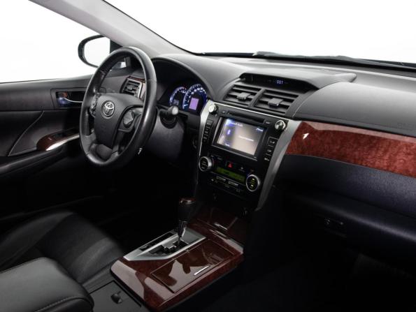 Toyota Camry VII (XV50) с пробегом 2014 года, цена 1 699 000 рублей, 214498 км, седан, Автокод Объявления