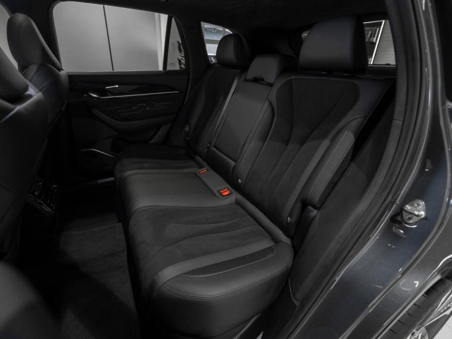 Geely Monjaro I Москва  - изображение 14