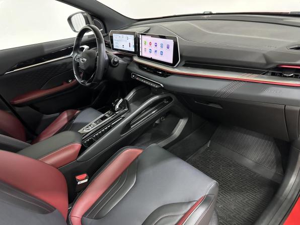Geely Coolray I Рестайлинг с пробегом 2023 года, цена 2 144 000 рублей, 20447 км, внедорожник, Автокод Объявления