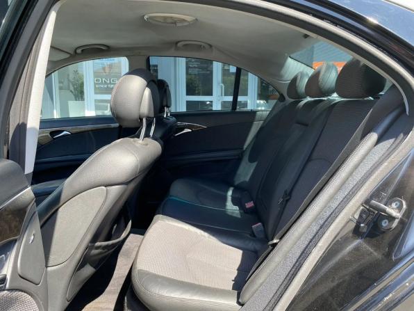 Mercedes-Benz E-Класс III (W211 S211) с пробегом 2005 года, цена 695 000 рублей, 329260 км, седан, Автокод Объявления