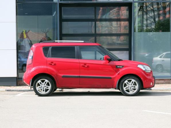 Kia Soul I Рестайлинг с пробегом 2011 года, цена 823 000 рублей, 196000 км, хэтчбек, Автокод Объявления