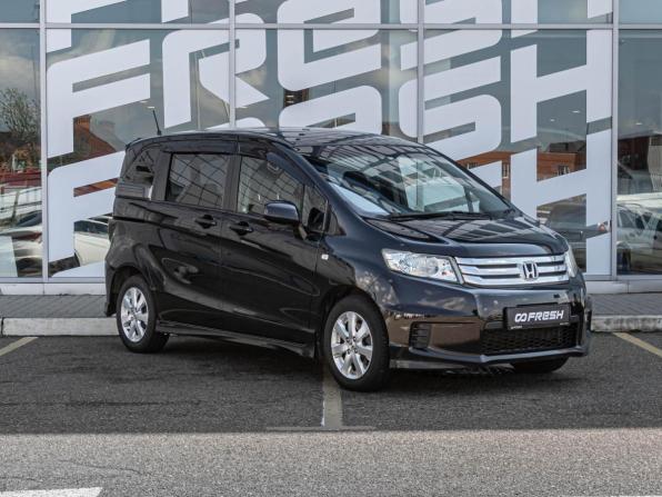 Honda Freed I Рестайлинг с пробегом 2010 года, цена 1 000 000 рублей, 229602 км, компактвэн, Автокод Объявления
