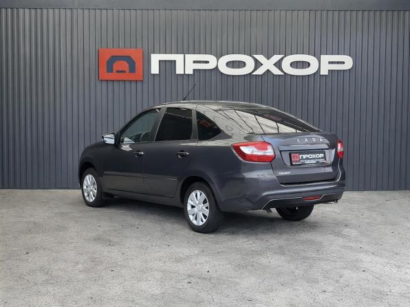 Lada (ВАЗ) Granta I Рестайлинг с пробегом 2022 года, цена 797 000 рублей, 37178 км, лифтбек, Автокод Объявления