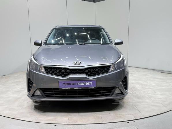 Kia Rio IV Рестайлинг с пробегом 2020 года, цена 1 439 000 рублей, 132888 км, седан, Автокод Объявления