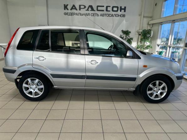 Ford Fusion I Рестайлинг с пробегом 2007 года, цена 565 000 рублей, 123000 км, хэтчбек, Автокод Объявления