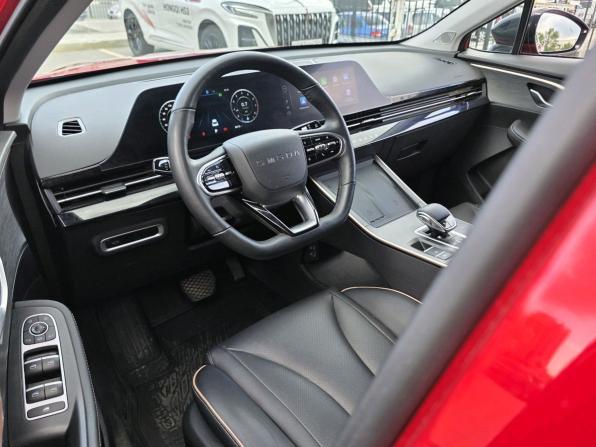 Omoda C5 I с пробегом 2023 года, цена 1 782 000 рублей, 36111 км, внедорожник, Автокод Объявления