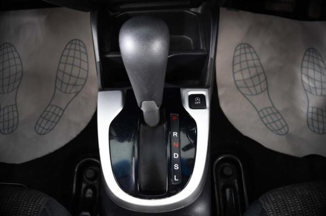 Honda Fit III с пробегом 2015 года, цена 1 099 000 рублей, 196846 км, хэтчбек, Автокод Объявления