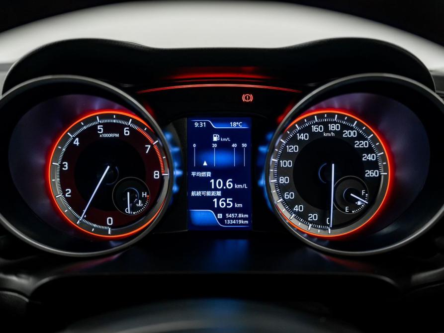Suzuki Swift V Красноярск  - изображение 11