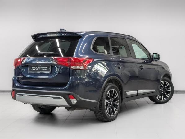Mitsubishi Outlander III Рестайлинг 3 с пробегом 2021 года, цена 2 450 000 рублей, 90500 км, внедорожник, Автокод Объявления