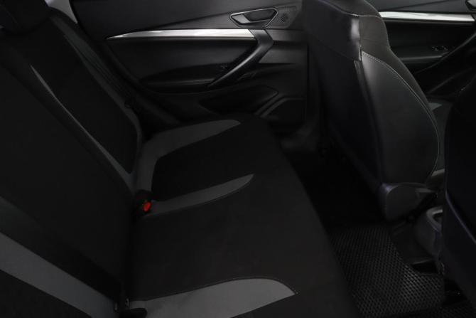 Lada (ВАЗ) Vesta I Рестайлинг (NG) с пробегом 2023 года, цена 1 279 000 рублей, 27800 км, седан, Автокод Объявления