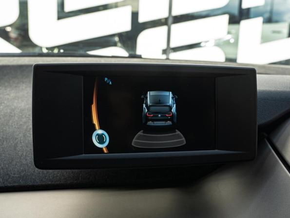 BMW i3 I (I01) Рестайлинг с пробегом 2018 года, цена 2 470 000 рублей, 33565 км, хэтчбек, Автокод Объявления