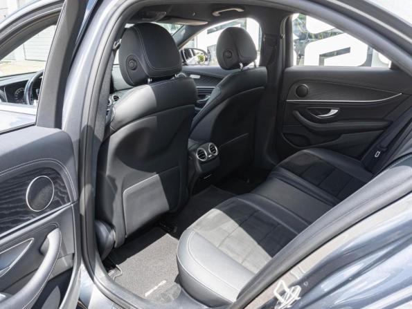 Mercedes-Benz E-Класс V (W213 S213 C238) с пробегом 2019 года, цена 3 049 000 рублей, 173762 км, седан, Автокод Объявления