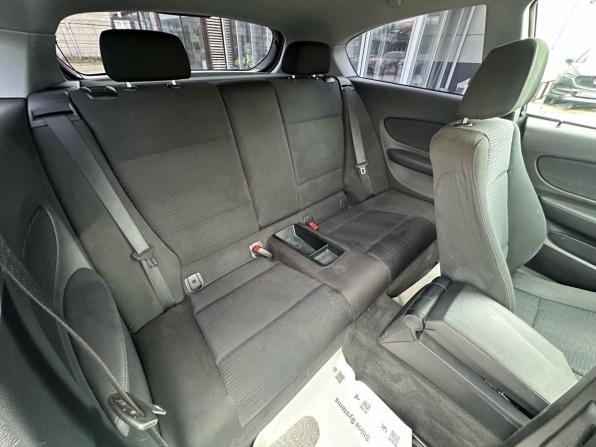 BMW 1 серии I (E81/E82/E87/E88) Рестайлинг с пробегом 2011 года, цена 890 000 рублей, 126000 км, хэтчбек, Автокод Объявления
