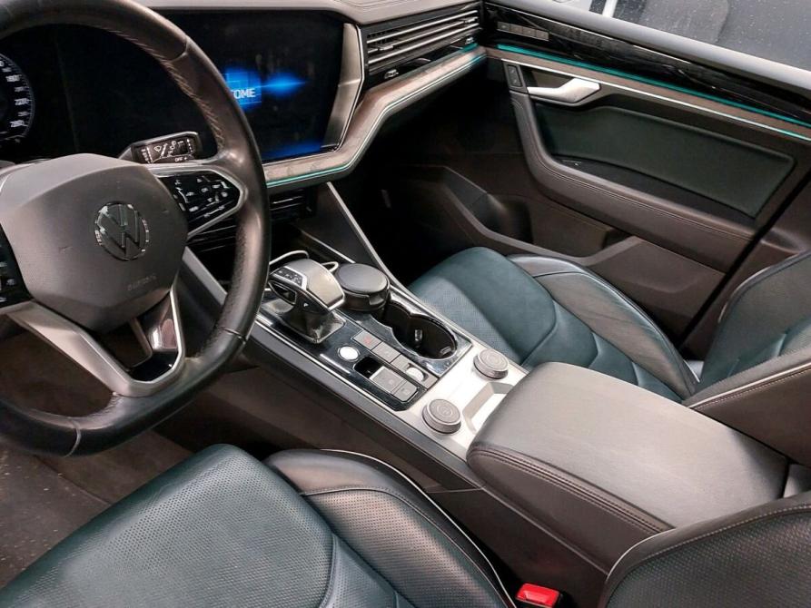 Volkswagen Touareg III Москва  - изображение 9