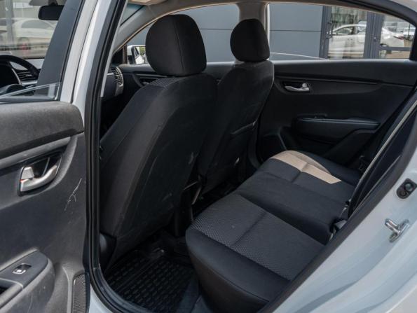 Kia Rio IV Рестайлинг с пробегом 2020 года, цена 1 320 000 рублей, 121796 км, седан, Автокод Объявления