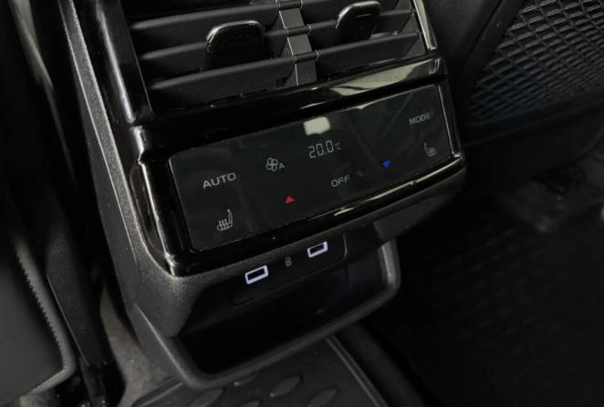 Geely Monjaro I с пробегом 2024 года, цена 3 245 000 рублей, 74586 км, внедорожник, Автокод Объявления