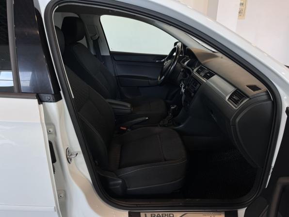 Skoda Rapid I с пробегом 2016 года, цена 1 079 000 рублей, 160367 км, лифтбек, Автокод Объявления