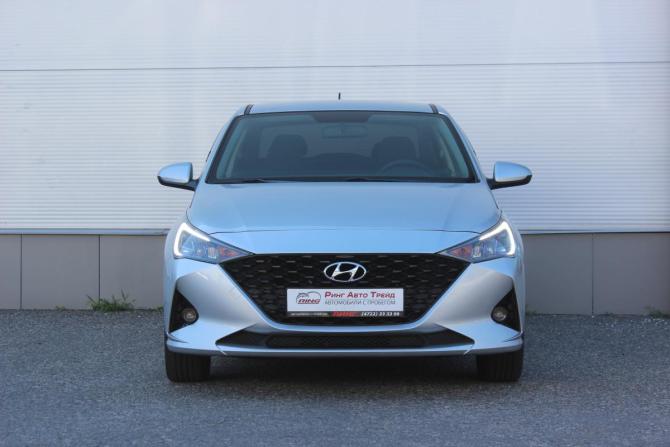 Hyundai Solaris II Рестайлинг с пробегом 2020 года, цена 1 477 000 рублей, 131546 км, седан, Автокод Объявления