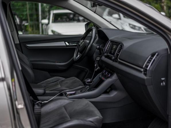 Skoda Karoq I с пробегом 2020 года, цена 2 020 000 рублей, 103747 км, внедорожник, Автокод Объявления