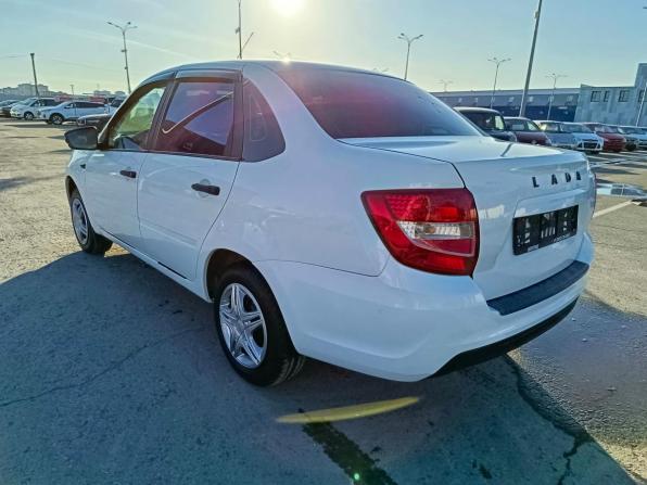 Lada (ВАЗ) Granta I Рестайлинг с пробегом 2020 года, цена 569 995 рублей, 96767 км, седан, Автокод Объявления