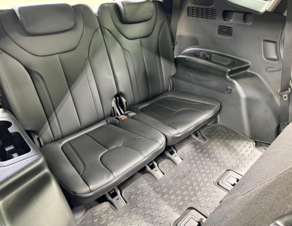 Hyundai Santa Fe IV Рестайлинг с пробегом 2022 года, цена 4 618 000 рублей, 44989 км, внедорожник, Автокод Объявления