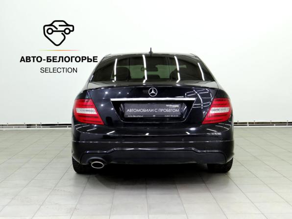 Mercedes-Benz C-Класс III (W204) Рестайлинг с пробегом 2013 года, цена 1 840 000 рублей, 150000 км, седан, Автокод Объявления