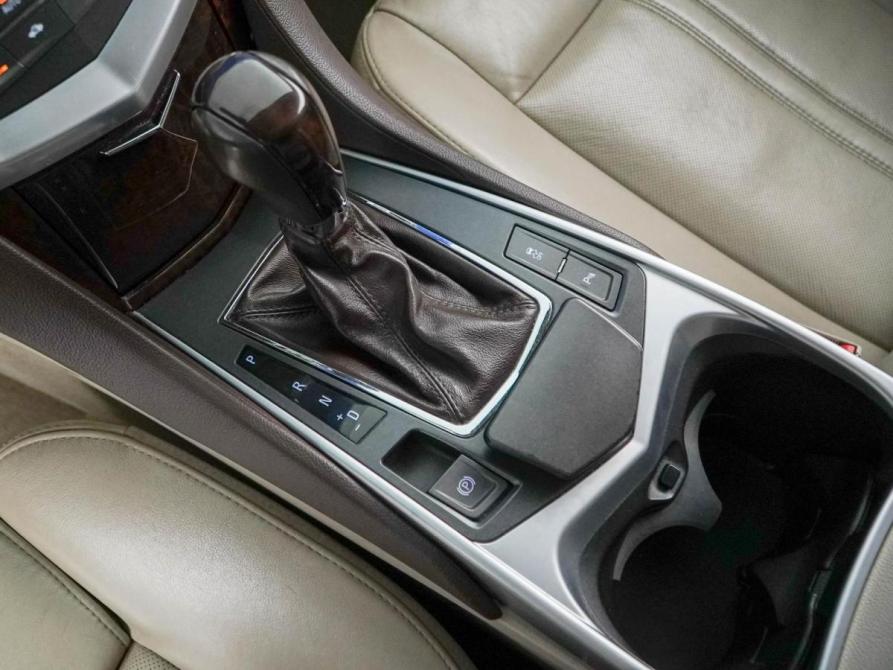 Cadillac SRX II Москва  - изображение 14