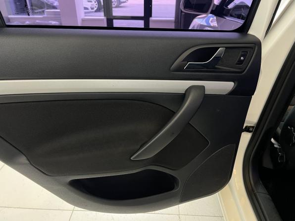 Skoda Octavia II (A5) Рестайлинг с пробегом 2012 года, цена 749 000 рублей, 208000 км, лифтбек, Автокод Объявления