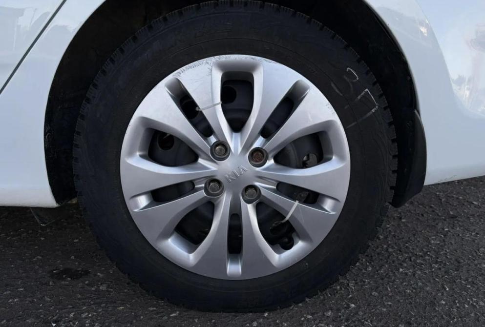 Hyundai Solaris I Киров  - изображение 28