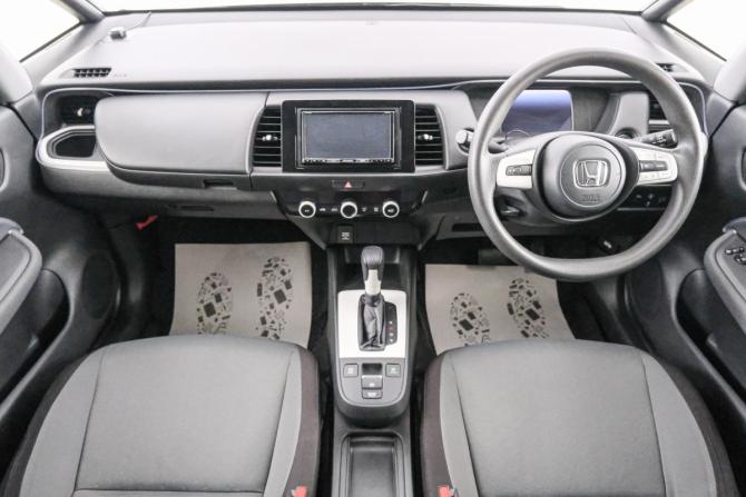 Honda Fit IV с пробегом 2022 года, цена 1 339 000 рублей, 87000 км, хэтчбек, Автокод Объявления