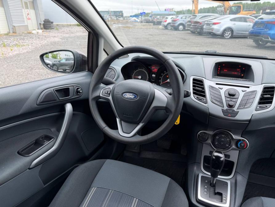 Ford Fiesta Mk6 Санкт-Петербург  - изображение 20