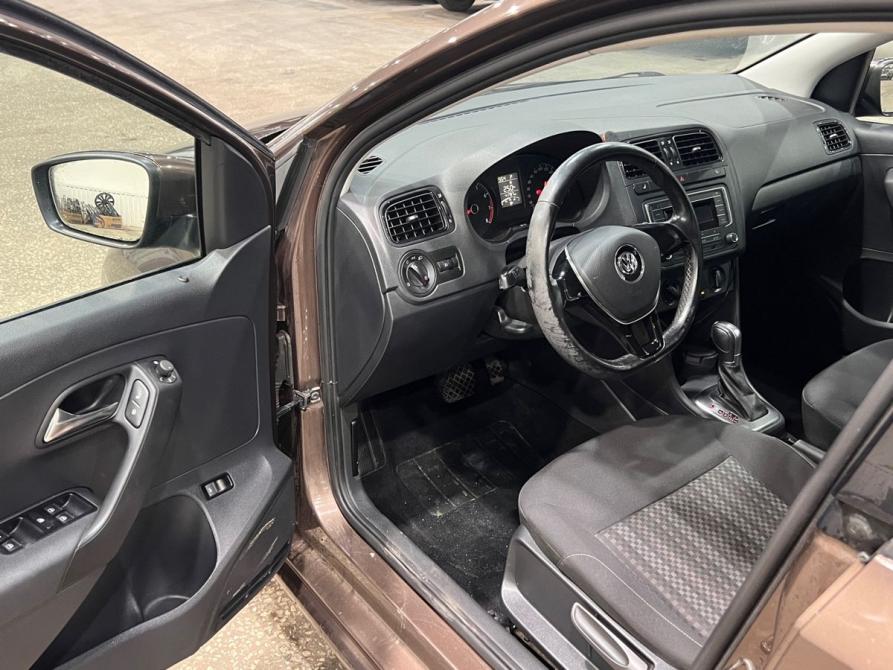 Volkswagen Polo V Рестайлинг Пермь  - изображение 5