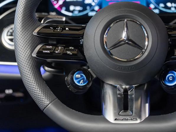 Новый Mercedes-Benz E-Класс AMG VI (W214) 2025 года, цена 15 290 000 рублей, седан, Автокод Объявления