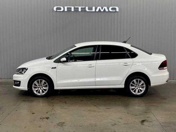 Volkswagen Polo V Рестайлинг с пробегом 2019 года, цена 1 427 000 рублей, 127060 км, седан, Автокод Объявления