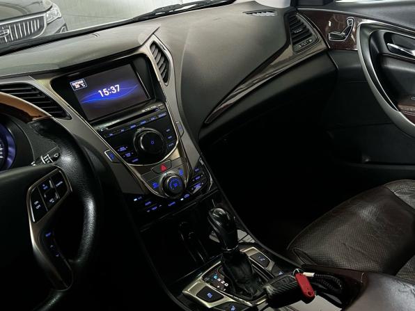 Hyundai Grandeur V с пробегом 2011 года, цена 1 290 000 рублей, 165137 км, седан, Автокод Объявления