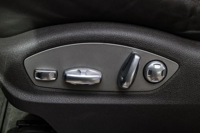 Porsche Macan I Рестайлинг с пробегом 2019 года, цена 3 724 380 рублей, 263539 км, внедорожник, Автокод Объявления