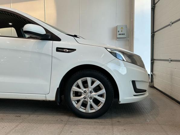 Kia Rio III с пробегом 2014 года, цена 640 000 рублей, 204000 км, седан, Автокод Объявления