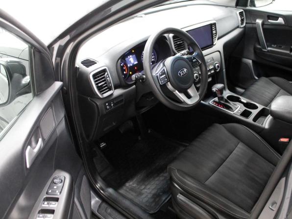Kia Sportage IV Рестайлинг с пробегом 2019 года, цена 2 350 000 рублей, 29000 км, внедорожник, Автокод Объявления