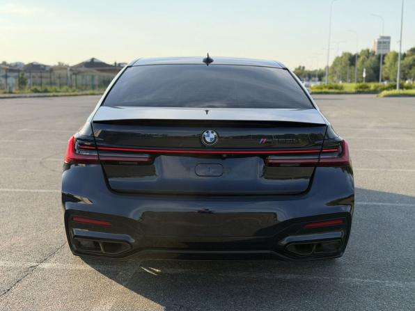 BMW 7 серии VI (G11/G12) с пробегом 2016 года, цена 3 700 000 рублей, 162689 км, седан, Автокод Объявления