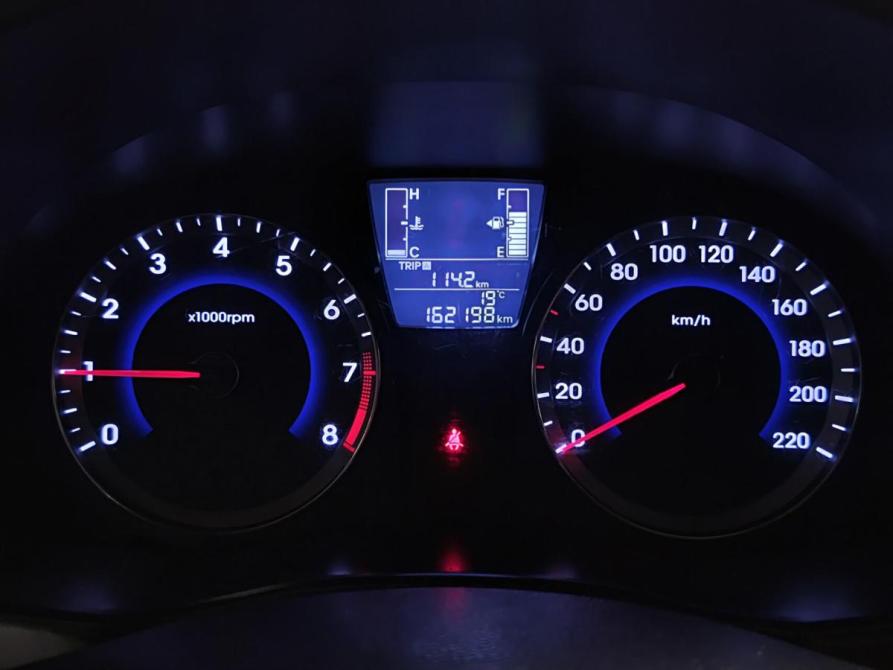 Hyundai Solaris I Рестайлинг Казань  - изображение 16