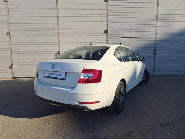 Skoda Octavia III (A7) Рестайлинг с пробегом 2019 года, цена 1 207 000 рублей, 150348 км, лифтбек, Автокод Объявления