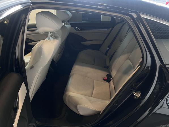 Honda Accord X с пробегом 2018 года, цена 1 755 100 рублей, 150980 км, седан, Автокод Объявления