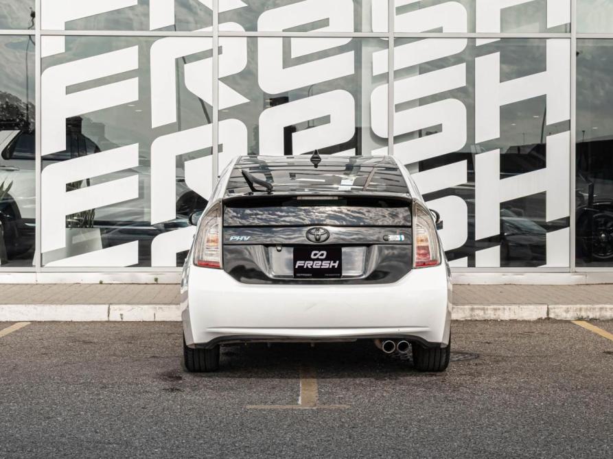 Toyota Prius III Рестайлинг (XW30) Краснодар  - изображение 4