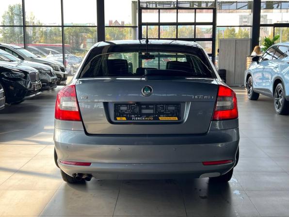 Skoda Octavia II (A5) Рестайлинг с пробегом 2012 года, цена 850 000 рублей, 240320 км, лифтбек, Автокод Объявления